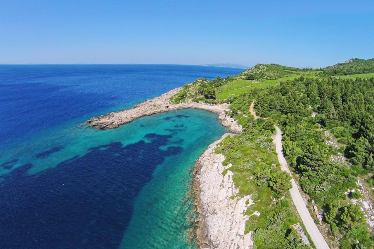 Apartments By The Sea Podobuce, Peljesac - 631 Bagian luar foto