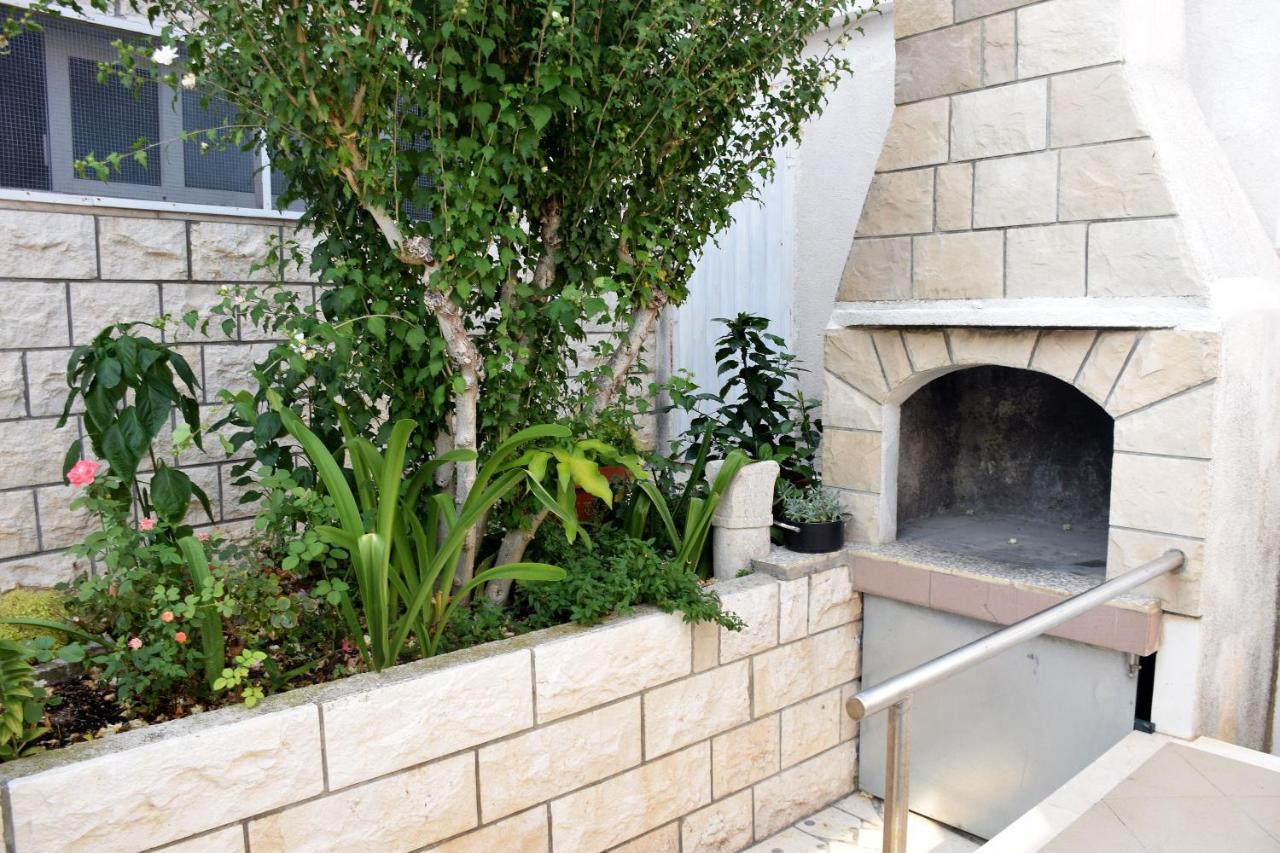 Apartments By The Sea Podobuce, Peljesac - 631 Bagian luar foto