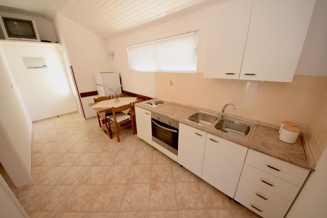 Apartments By The Sea Podobuce, Peljesac - 631 Bagian luar foto