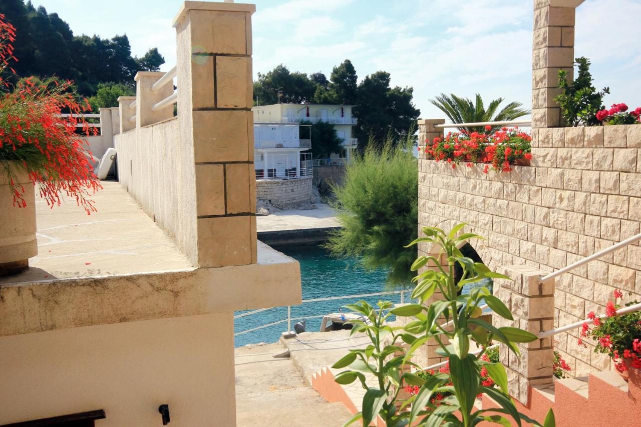 Apartments By The Sea Podobuce, Peljesac - 631 Bagian luar foto