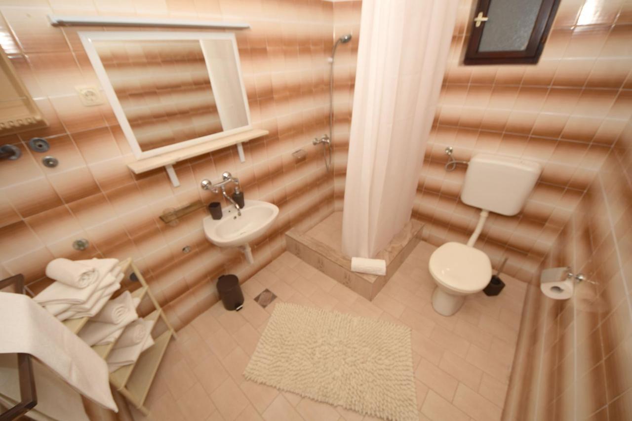 Apartments By The Sea Podobuce, Peljesac - 631 Bagian luar foto